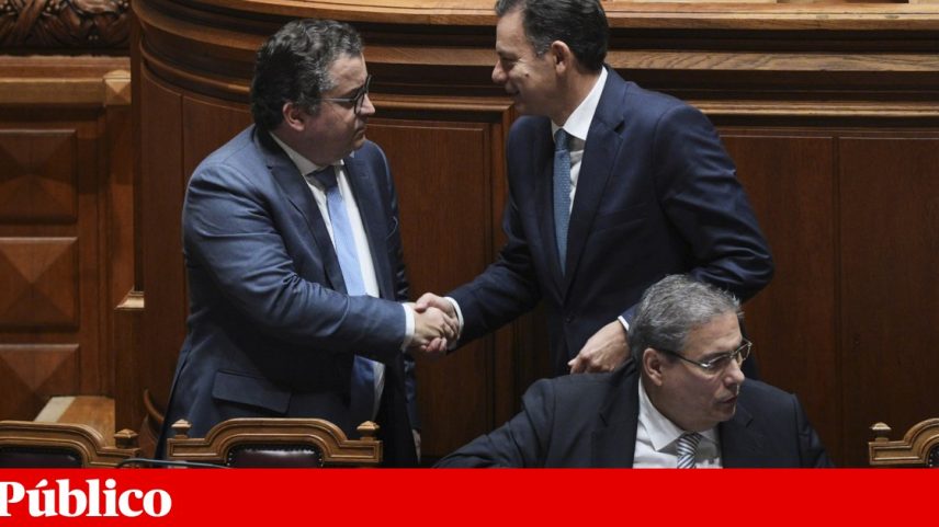 Joaquim Miranda Sarmento, ministro das Finanças, e Luís Montenegro, primeiro-ministro