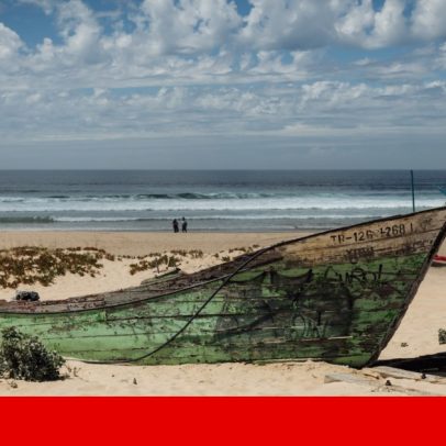 Almada cria estacionamento e vaivém para a praia da Fonte da Telha
