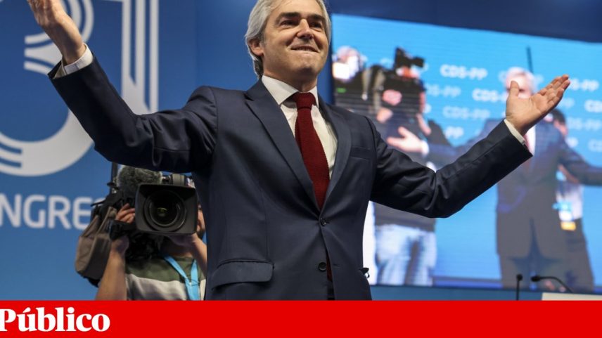 O presidente do CDS-PP, Nuno Melo, durante a sessão de abertura do anterior congresso do CDS-PP, no Pavilhão Cidade de Viseu