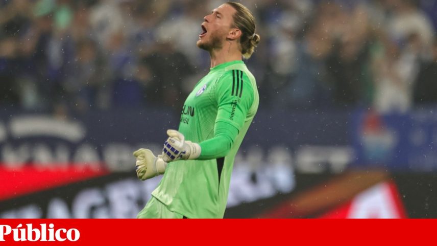 Karius foi considerado o melhor guarda-redes da Bundesliga 2