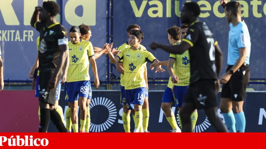 A derrota do Tondela em Arouca confirmou a despromoção da equipa beirã