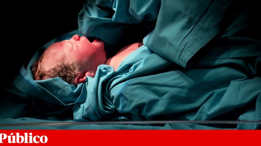 Em 2025, o SNS bateu um recorde de cesarianas, com os hospitais das regiões Norte e Alentejo a registarem os números mais elevados
