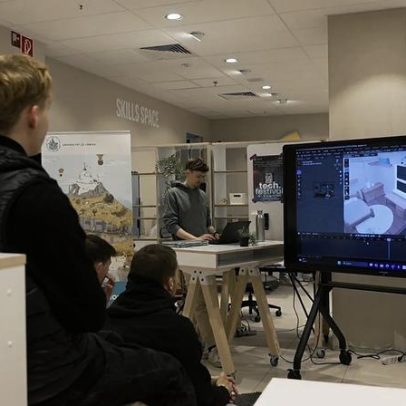 Campus digital gratuito forma profissionais em tecnologias de ponta