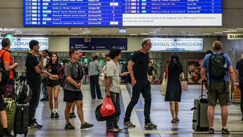Alemanha: avaria em sistema de comunicações paralisa rede ferroviária