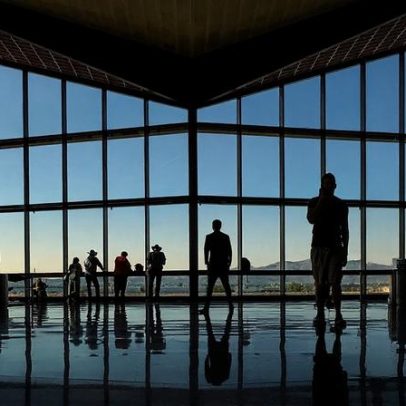 Atrasos do EES levam Wizz Air a chegar 3 horas mais cedo aos aeroportos europeus
