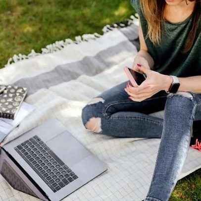 5 formas de manter dispositivos frescos sem pôr telemóvel no frigorífico
