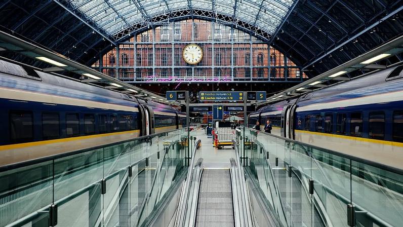 Eurostar cancela alguns comboios entre Paris e Londres por onda de calor