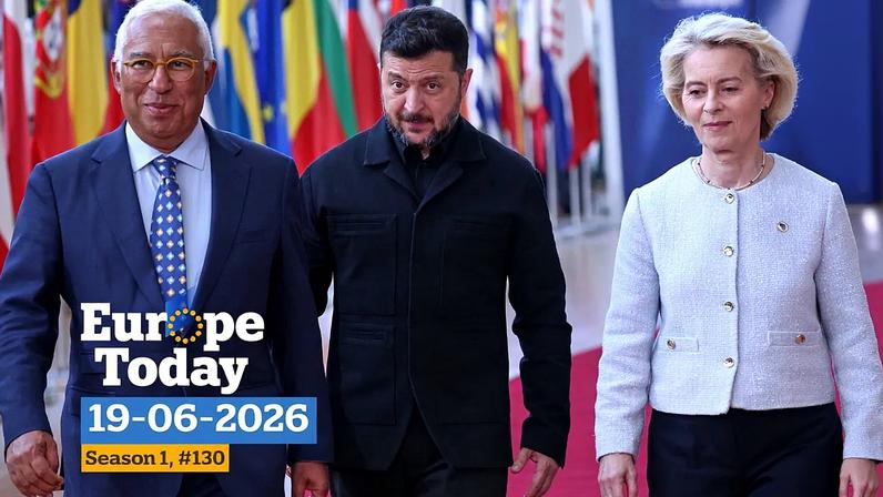 Presidente do Conselho Europeu, António Costa, Volodymyr Zelenskyy e Ursula von der Leyen, presidente da Comissão Europeia, chegam à cimeira da UE em Bruxelas
