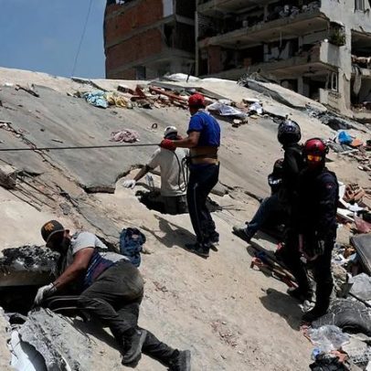 Venezuela vive dia fulcral na procura de sobreviventes dos terramotos