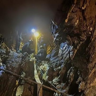 Laos: resgate procura caminho alternativo aos dois desaparecidos na gruta