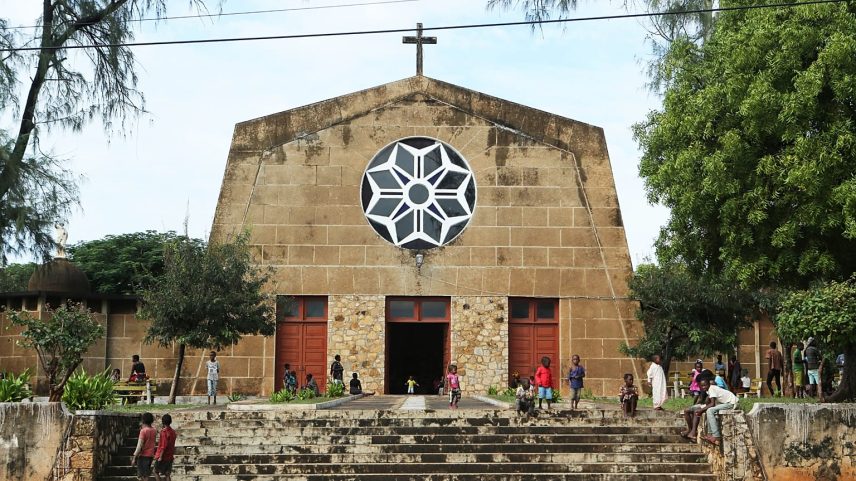 Bispos africanos pedem maior segurança após morte de bispo moçambicano