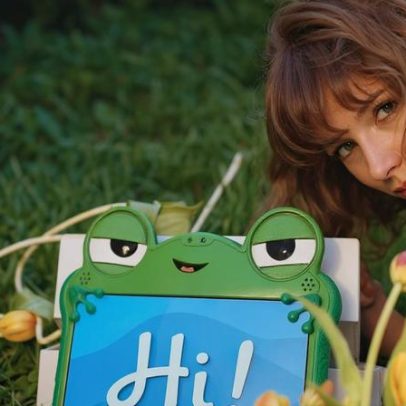 Taylor Swift revela nova música para Toy Story 5 sobre o terror do tempo de ecrã