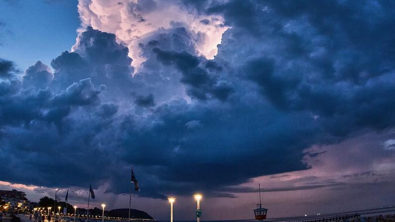 Tempestades causam fortes inundações em Berlim e Brandemburgo