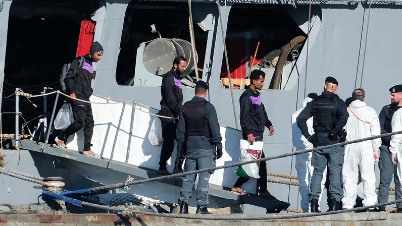 Parlamento Europeu aprova lei de migração mais rígida de sempre