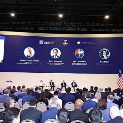 Fórum Internacional de Investimento de Tashkent abre com diplomacia e negócios