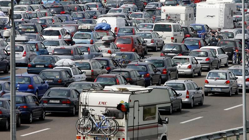 Itália admite reembolso por atrasos em autoestradas devido a trânsito e obras