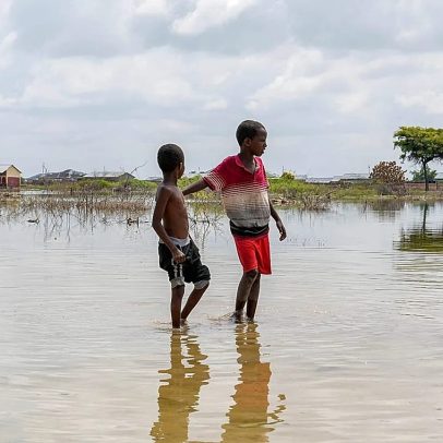 Crianças em todo o mundo enfrentam impactos duradouros da mudança climática