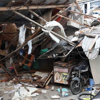 Filipinas: moradores removem escombros por receio de réplicas