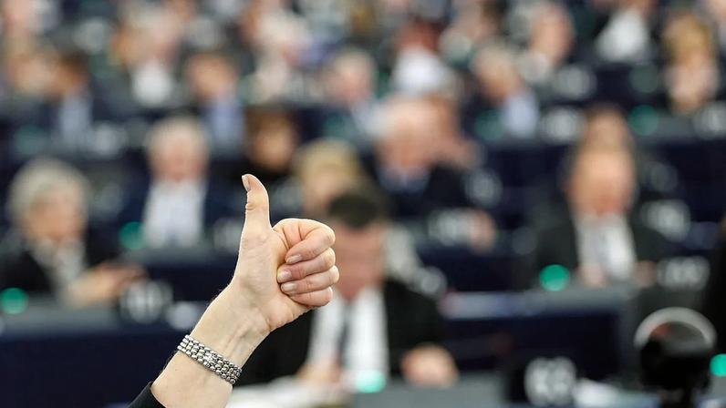 UE avança com euro digital para reduzir domínio dos EUA nos pagamentos