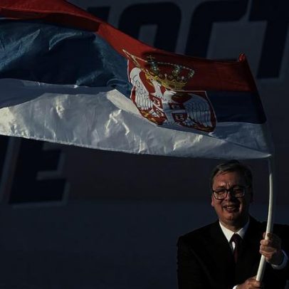 Presidente sérvio Vučić anuncia demissão nas próximas semanas