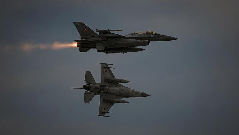 EUA negociam envio de mais bombardeiros nucleares para a Europa