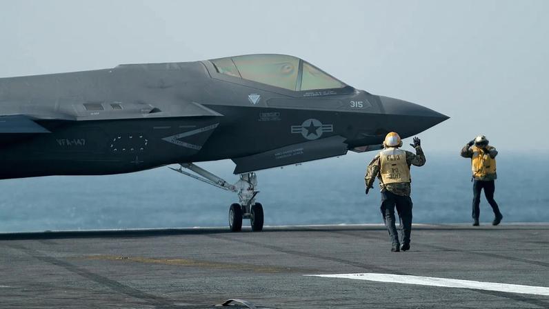 Irão ameaça suspender negociações após intensa atividade aérea dos EUA em Hormuz