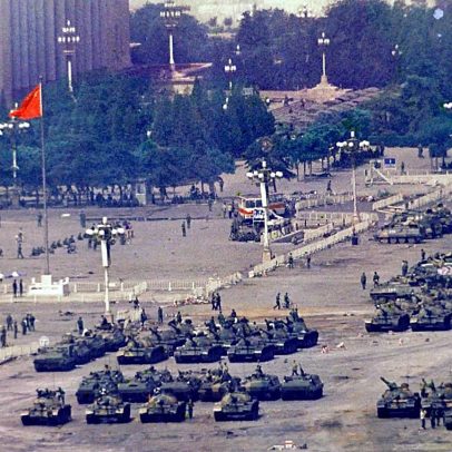 Pequim critica declarações dos EUA sobre repressão na Praça Tiananmen