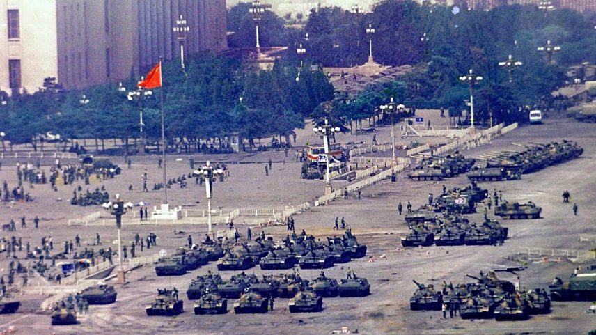 Pequim critica declarações dos EUA sobre repressão na Praça Tiananmen