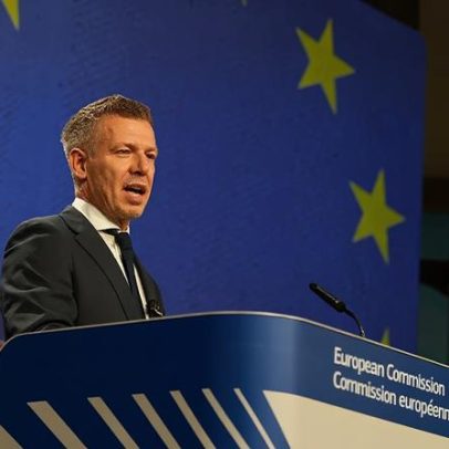 Hungria apresenta plano de recuperação revisto; eurodeputados exigem transparência
