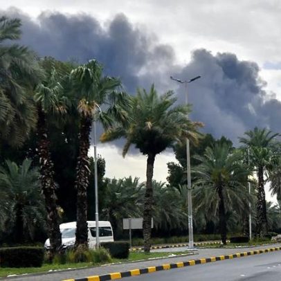 Drones iranianos danificam aeroporto no Kuwait; EUA e Irão trocam ataques