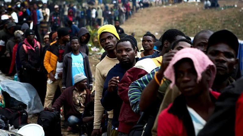 África do Sul: milhares de migrantes aguardam repatriamento em campos