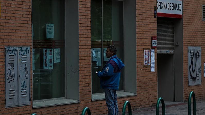 Desemprego na Espanha cai ao mínimo desde 2007 e emprego atinge máximo histórico