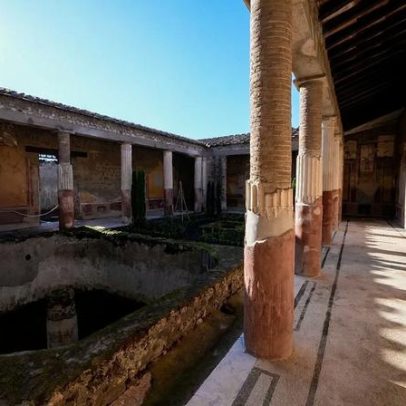 Telhas fotovoltaicas como solução sustentável entre Pompeia e Évora