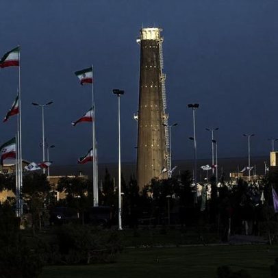 Cazaquistão admite acolher urânio iraniano se houver acordo nuclear