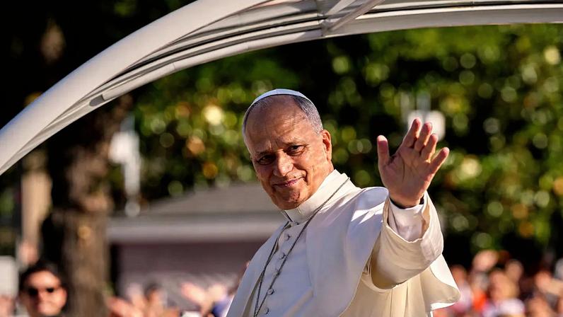 Papa Leão XIV em Madrid afirma que a religiosidade não é museu do passado