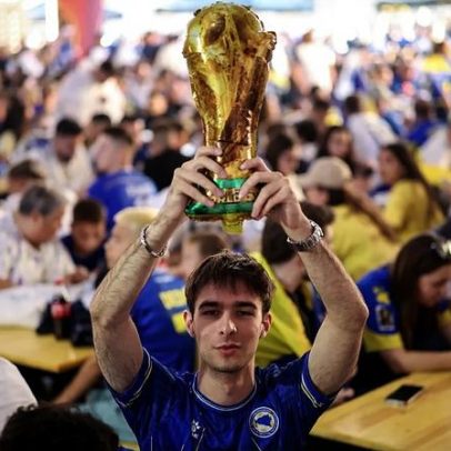 Bósnia regressa ao Mundial unida pelo hino viral Leva-me para a América