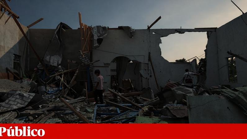 Pelo menos 55 mortos após explosão em armazém de armas na Birmânia
