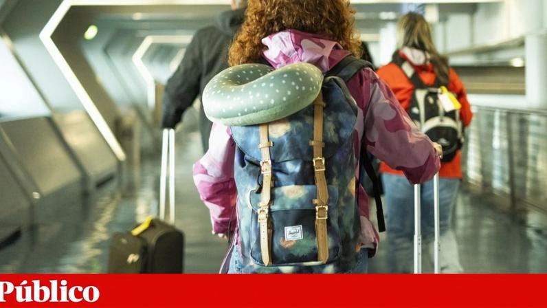 Especialistas alertam que “é fundamental ter um seguro de assistência de doença e acidentes em viagem”, porque, em muitos países, os cuidados de saúde “são caros”