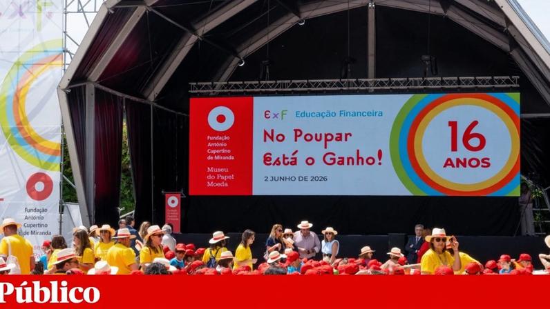 Projeto ensina crianças a pensar sobre dinheiro e promoções nem sempre poupança