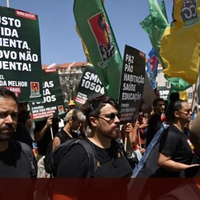 Manifestantes saem à rua em defesa dos seus direitos