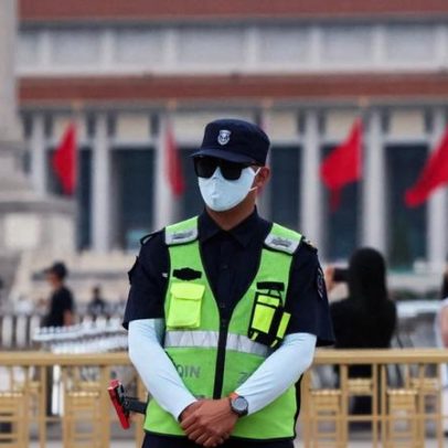 Jovens chineses descobrem a verdade sobre Tiananmen apesar da censura