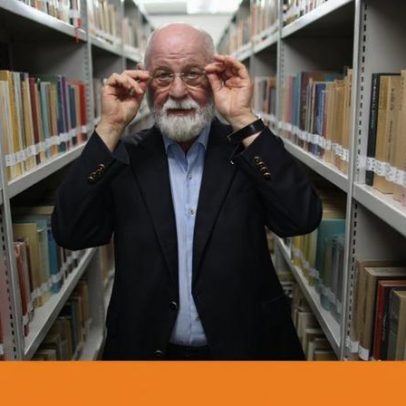 Biblioteca de Manguel: autor quer comparecer à inauguração aos 80 anos