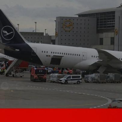Trem de aterragem de Boeing da Lufthansa parte-se em Frankfurt e fere tripulação