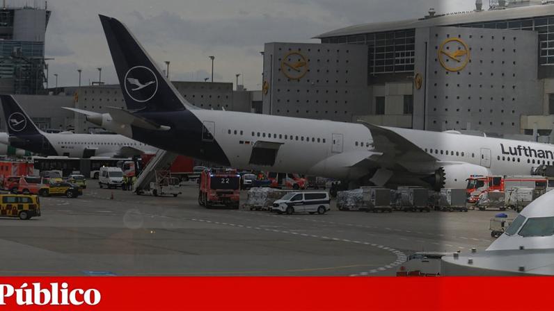 Trem de aterragem de Boeing da Lufthansa parte-se em Frankfurt e fere tripulação