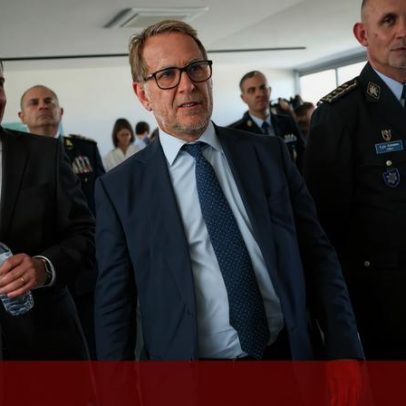 Parlamento: três detidos libertados; advogados denunciam violência policial