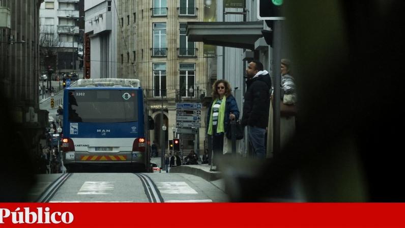 Passageiros vão poder calcular tempos de viagem com base na localização actualizada dos autocarros da STCP