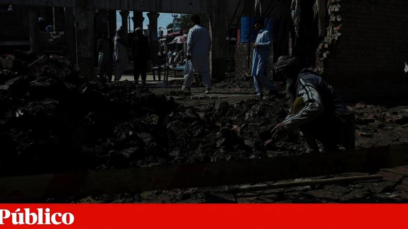 Ataques aéreos paquistaneses deixam 13 mortos no Afeganistão