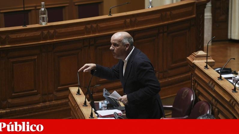Raimundo diz que descer pacote laboral à especialidade sem votação seria golpada