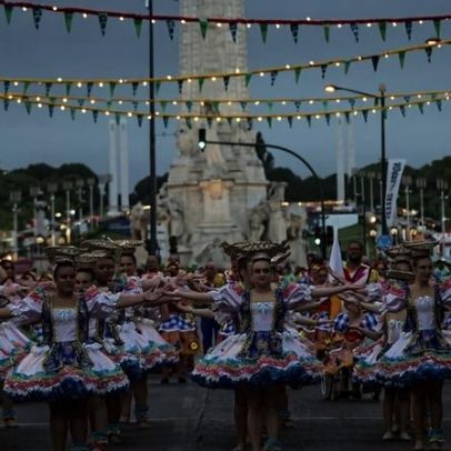 Sexta-feira com marchas, banda desenhada e jazz