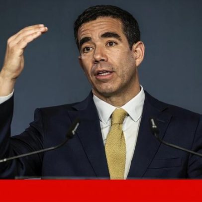 Governo cria grupo para Lei das Finanças Regionais após revisão solicitada